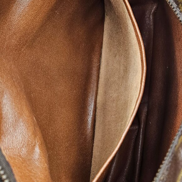 LV Monogram Migrator Nile - Picture 12 of 16